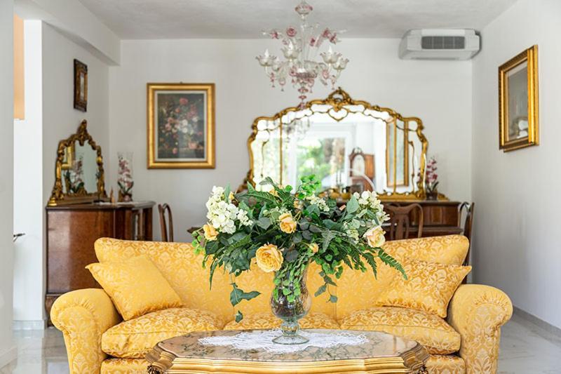 Ghe Sem Morazzone B&B Gazzada 외부 사진